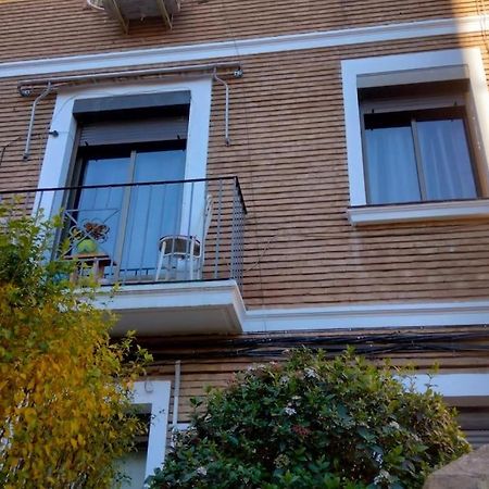 Apartamento Turistico Zaragoza Bagian luar foto