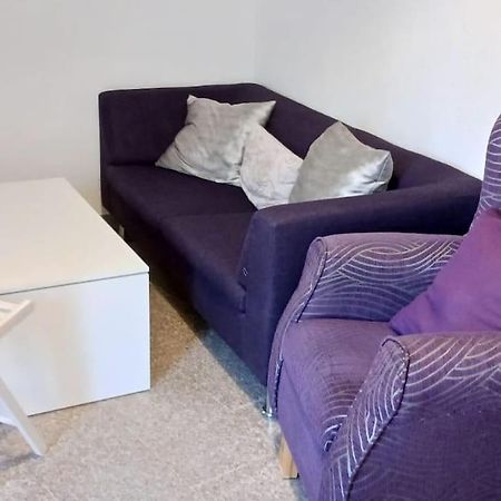 Apartamento Turistico Zaragoza Bagian luar foto