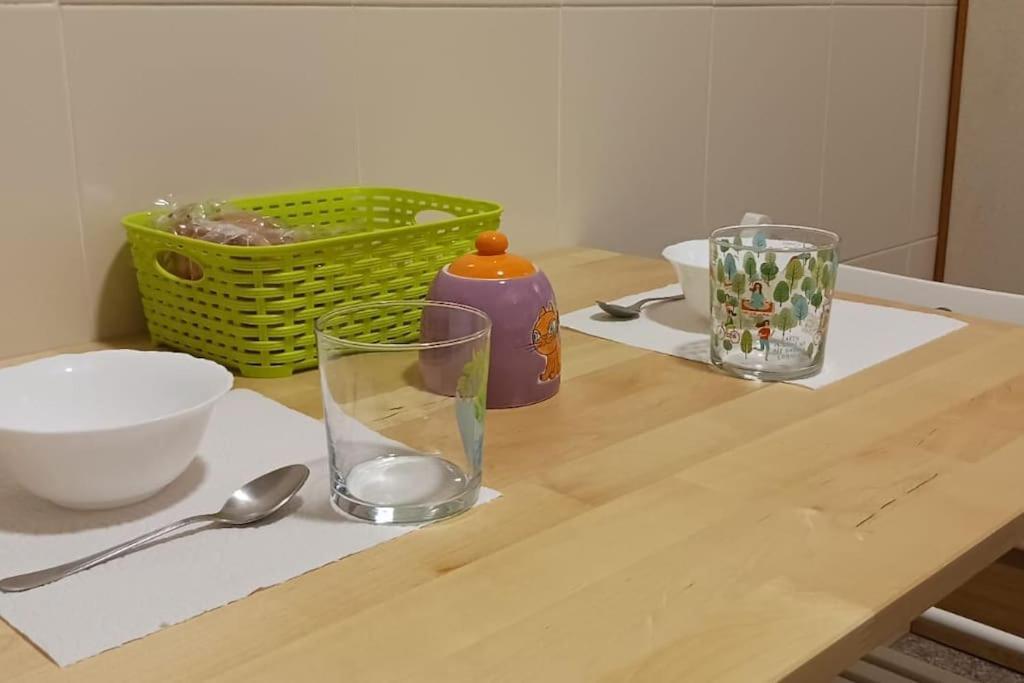Apartamento Turistico Zaragoza Bagian luar foto