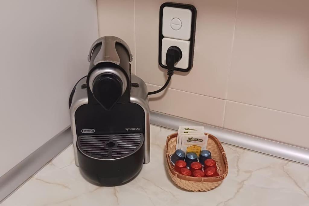 Apartamento Turistico Zaragoza Bagian luar foto