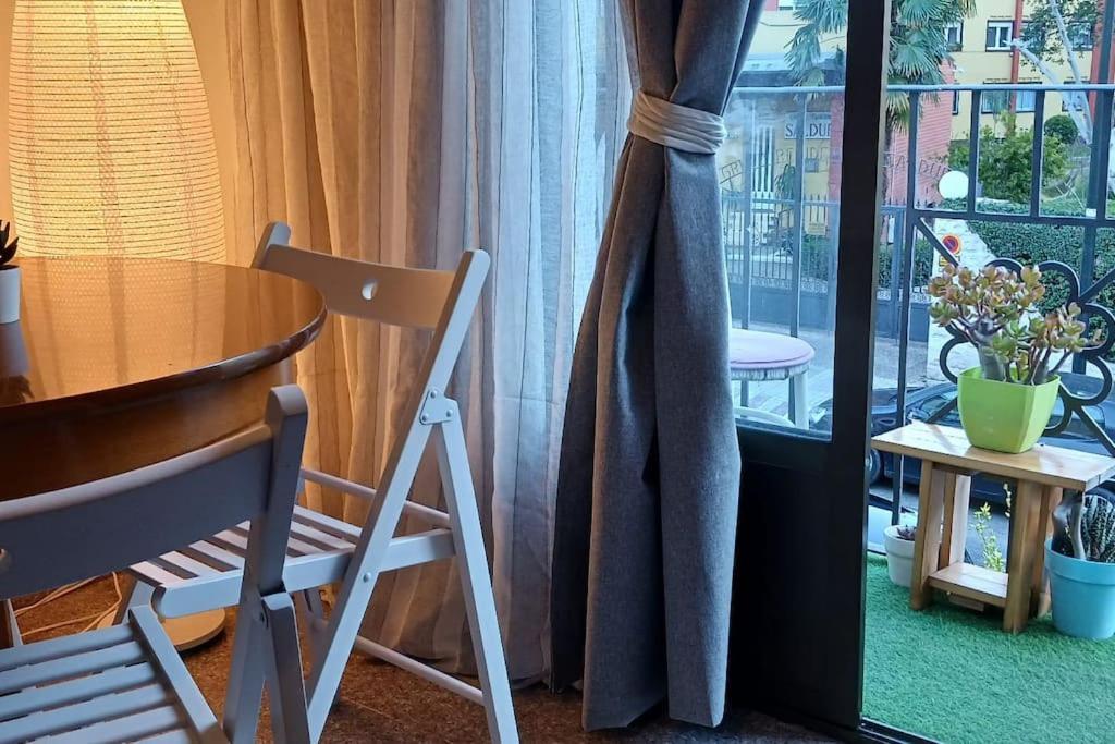 Apartamento Turistico Zaragoza Bagian luar foto